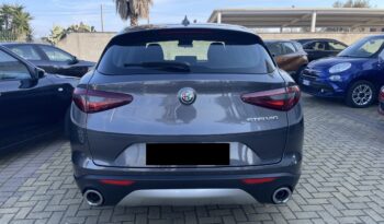 Alfa Stelvio pieno