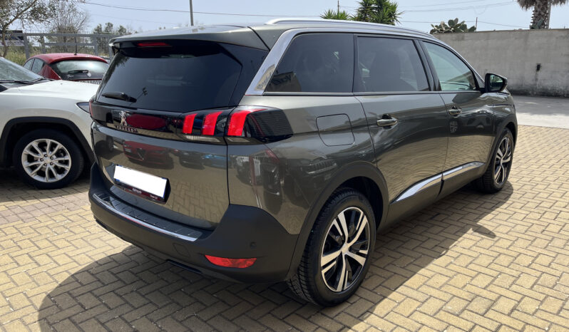 Peugeot 5008 pieno