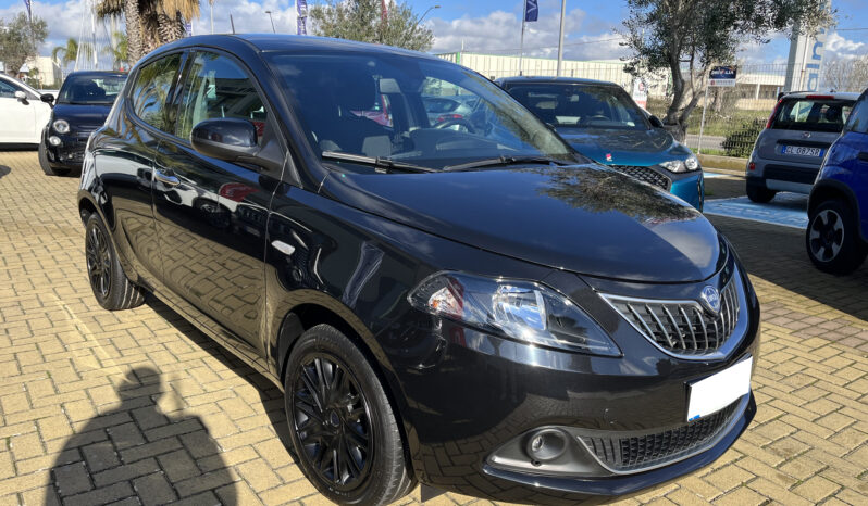 LANCIA YPSILON pieno