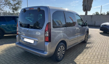 Peugeto Partner pieno